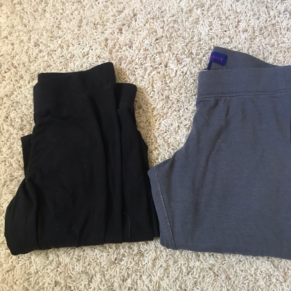 Aeropostale Black and Grey Legging Bundle